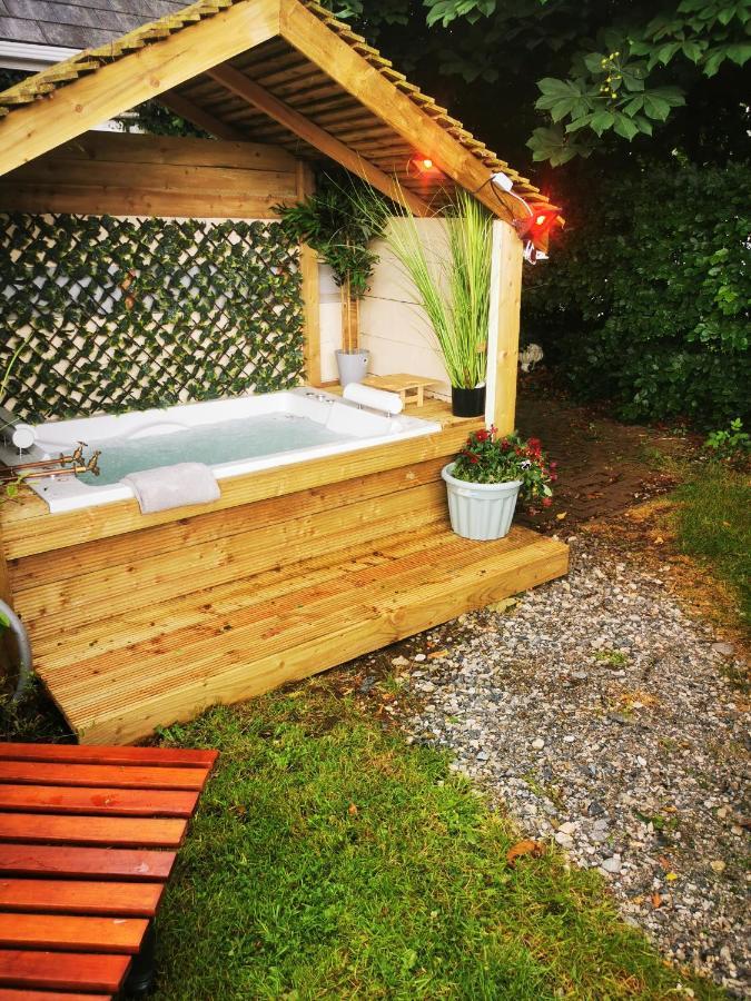 Self Catering Guesthouse Suite With Hot Tub Option Port Laoise Exterior photo